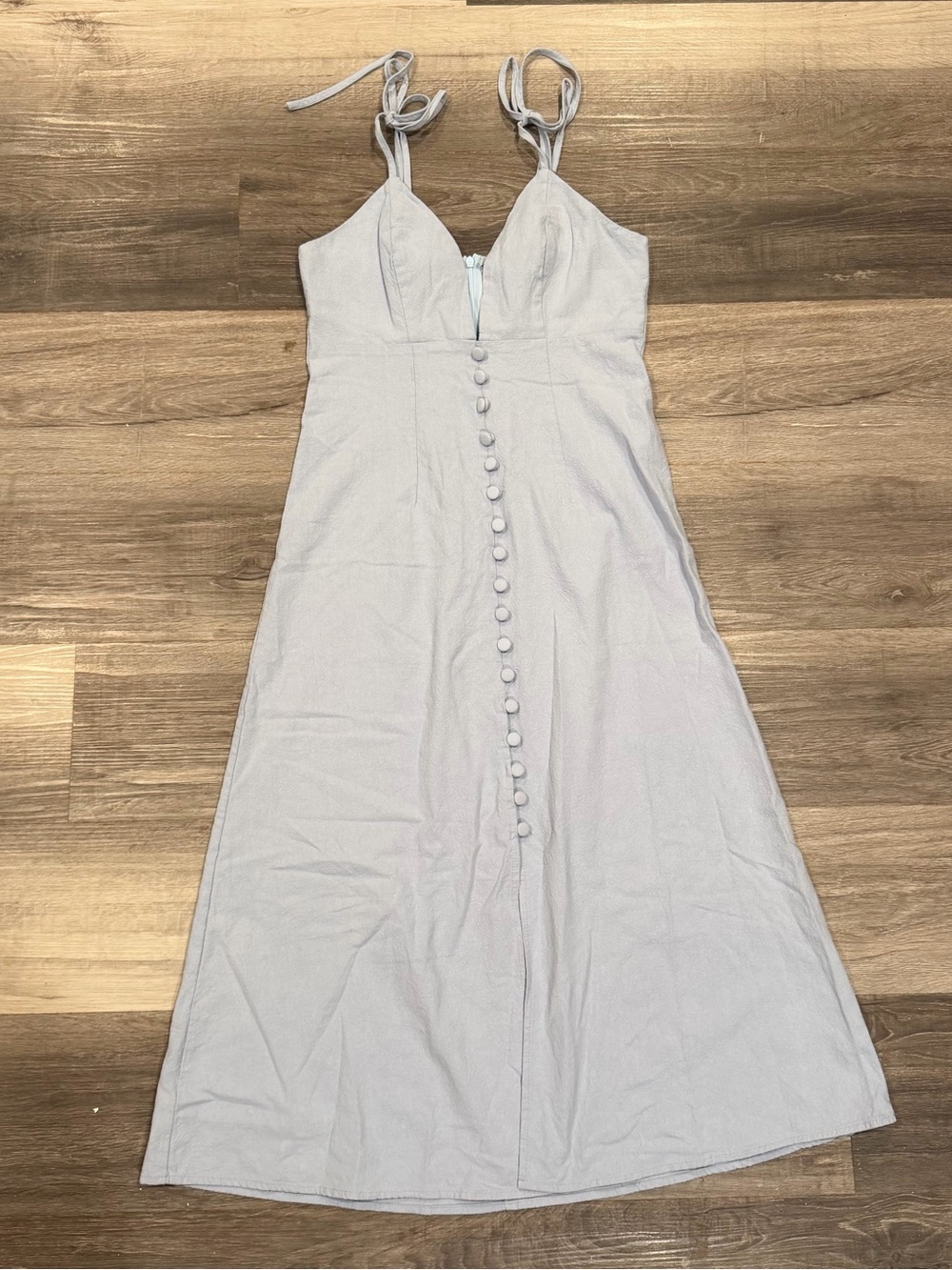 Nasty Gal Women’s Light Blue Cotton V-Neck A-Line Midi Button Dress Size 4